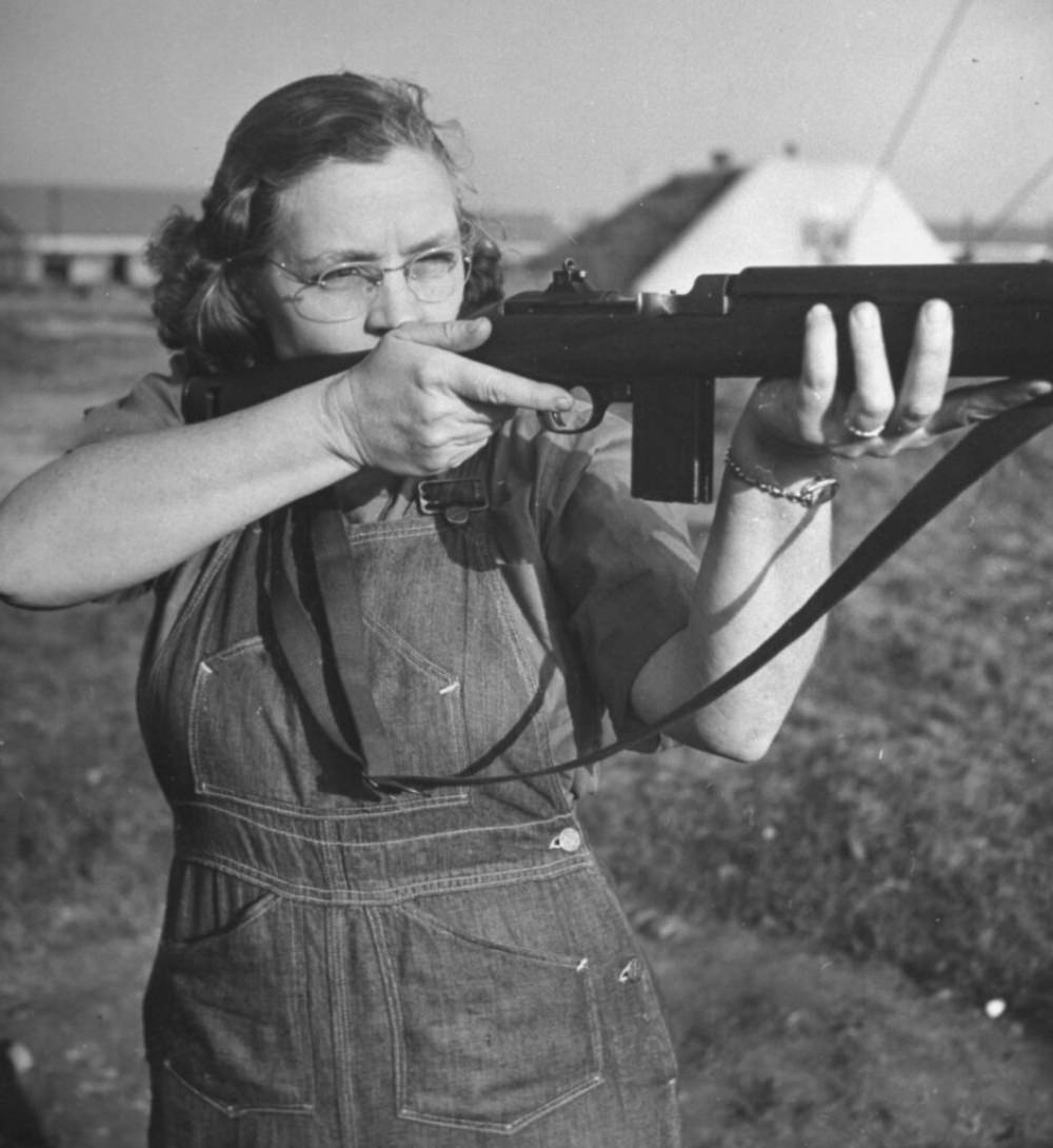 On the Firing Line: Women Testing Weapons and Handling Instruments at Aberdeen Proving Ground During WWII