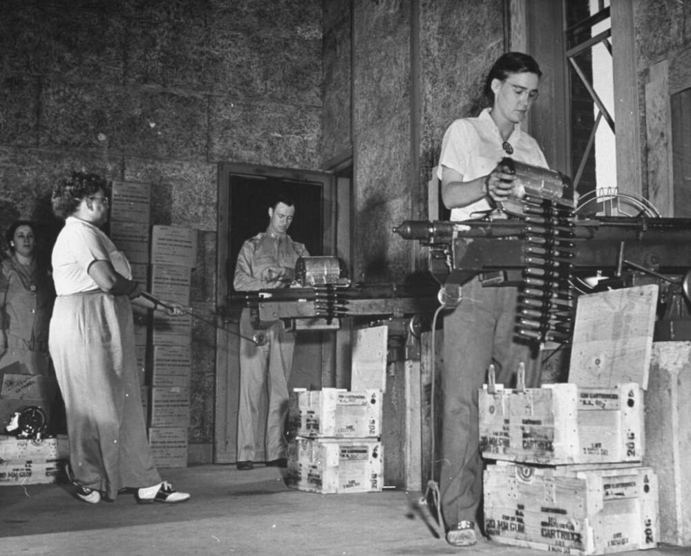 On the Firing Line: Women Testing Weapons and Handling Instruments at Aberdeen Proving Ground During WWII