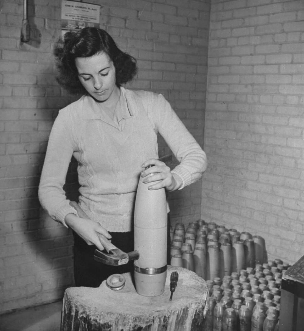 On the Firing Line: Women Testing Weapons and Handling Instruments at Aberdeen Proving Ground During WWII