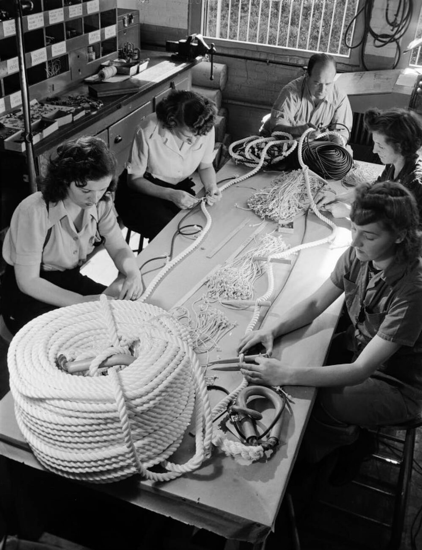 Women working at General Aircraft Company, World War II