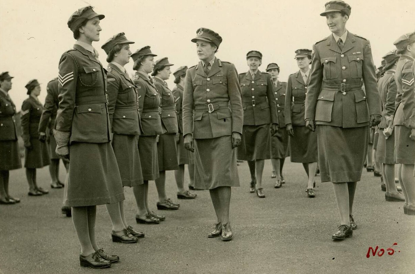 ATS & Women's Transport Service inspection, 1940
