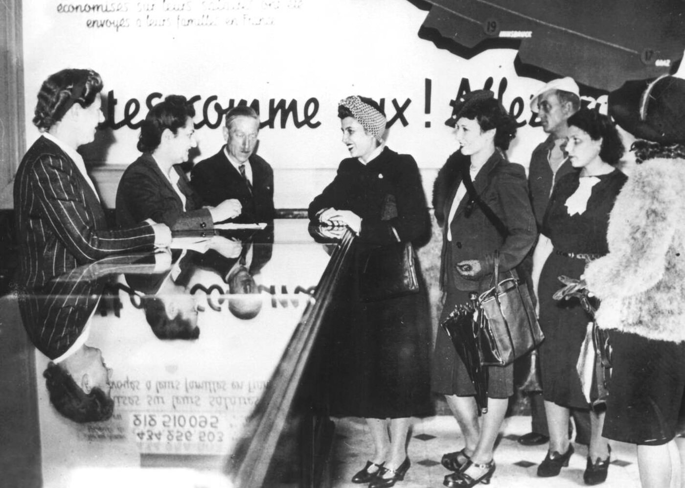 French women enlisting for war work, 1940s