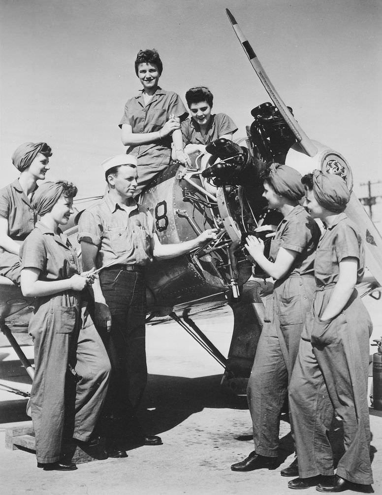 Women preparing for aircraft maintenance, 1940s