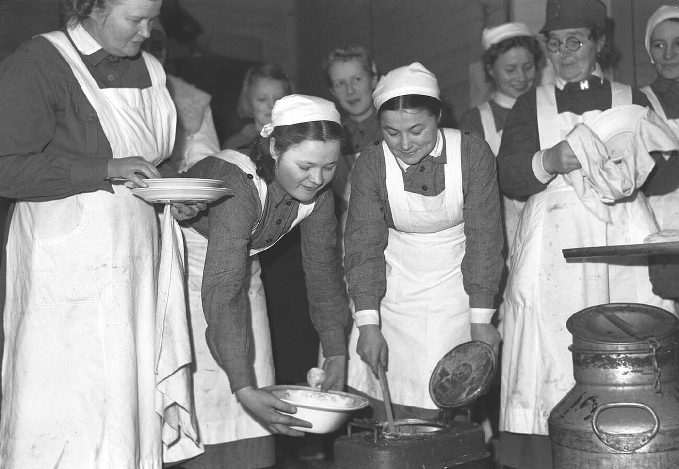 Finnish Women's Voluntary Service, 1940