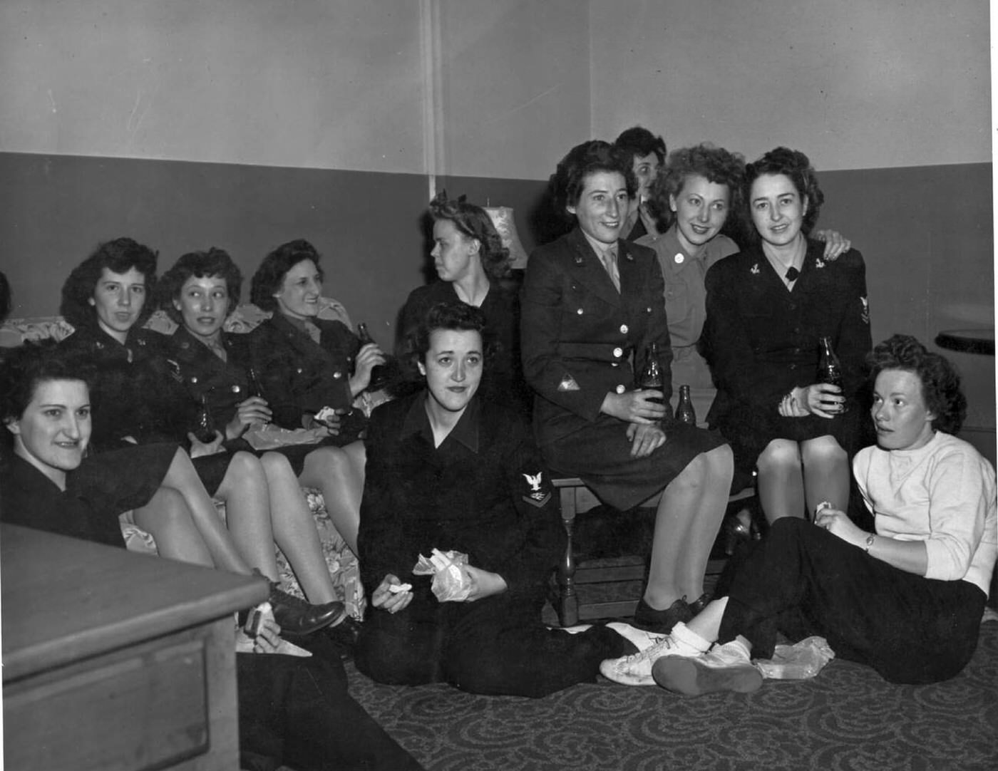Zilda Decarlo, U.S. Navy WAVES, World War II