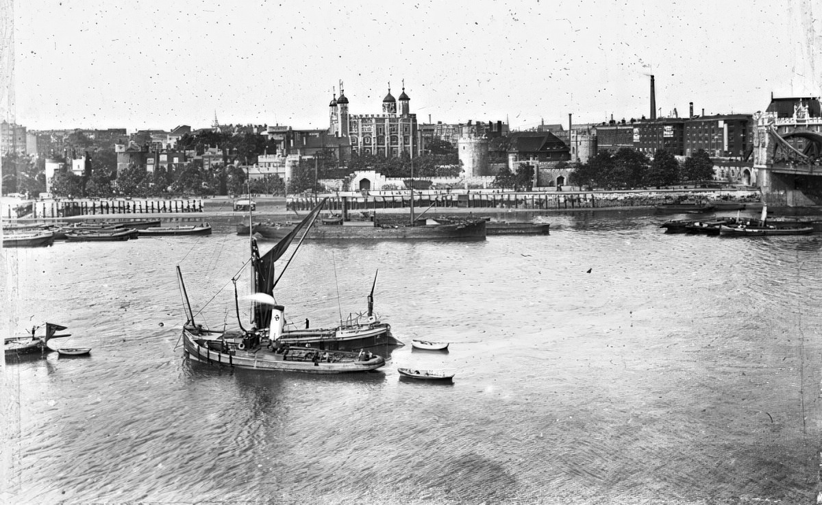 River Thames Early 20th Century