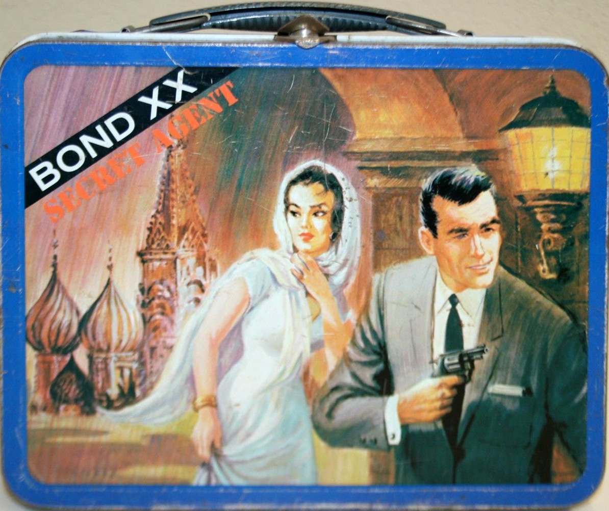 1970s Lunchboxes of Schoolyard Shame: When Your Metal Lunchbox Defined Your Status Among Peers