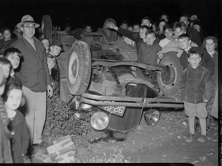 Driving Dangers: Vintage photos of Car Accidents in the 1940s