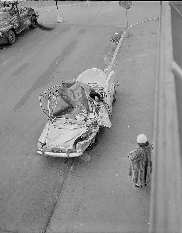 Driving Dangers: Vintage photos of Car Accidents in the 1940s