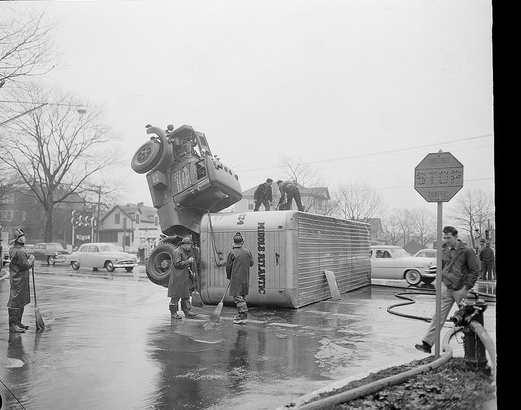 Driving Dangers: Vintage photos of Car Accidents in the 1940s