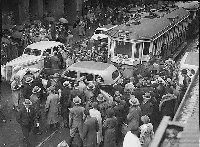 Tram and taxi crash in Pitt Street, 1937.