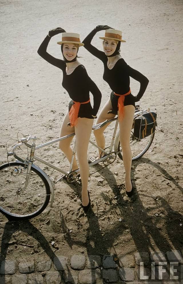 The Synchronized Dance of the Kessler Twins: The Unique Appeal of Alice and Ellen Kessler as Identical Performers