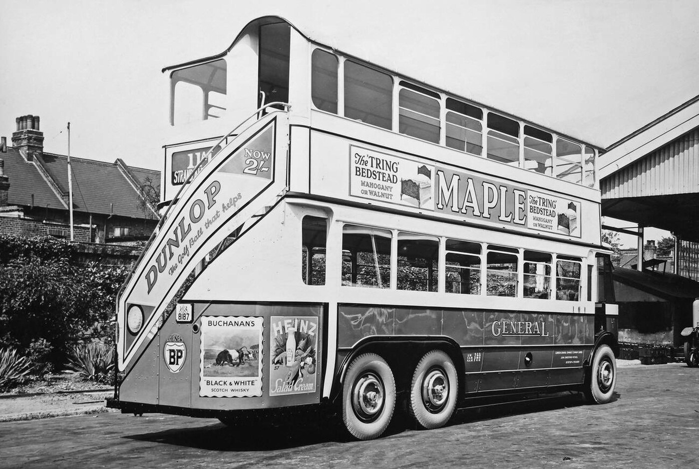 London 'General Omnibus Company', 1920s.