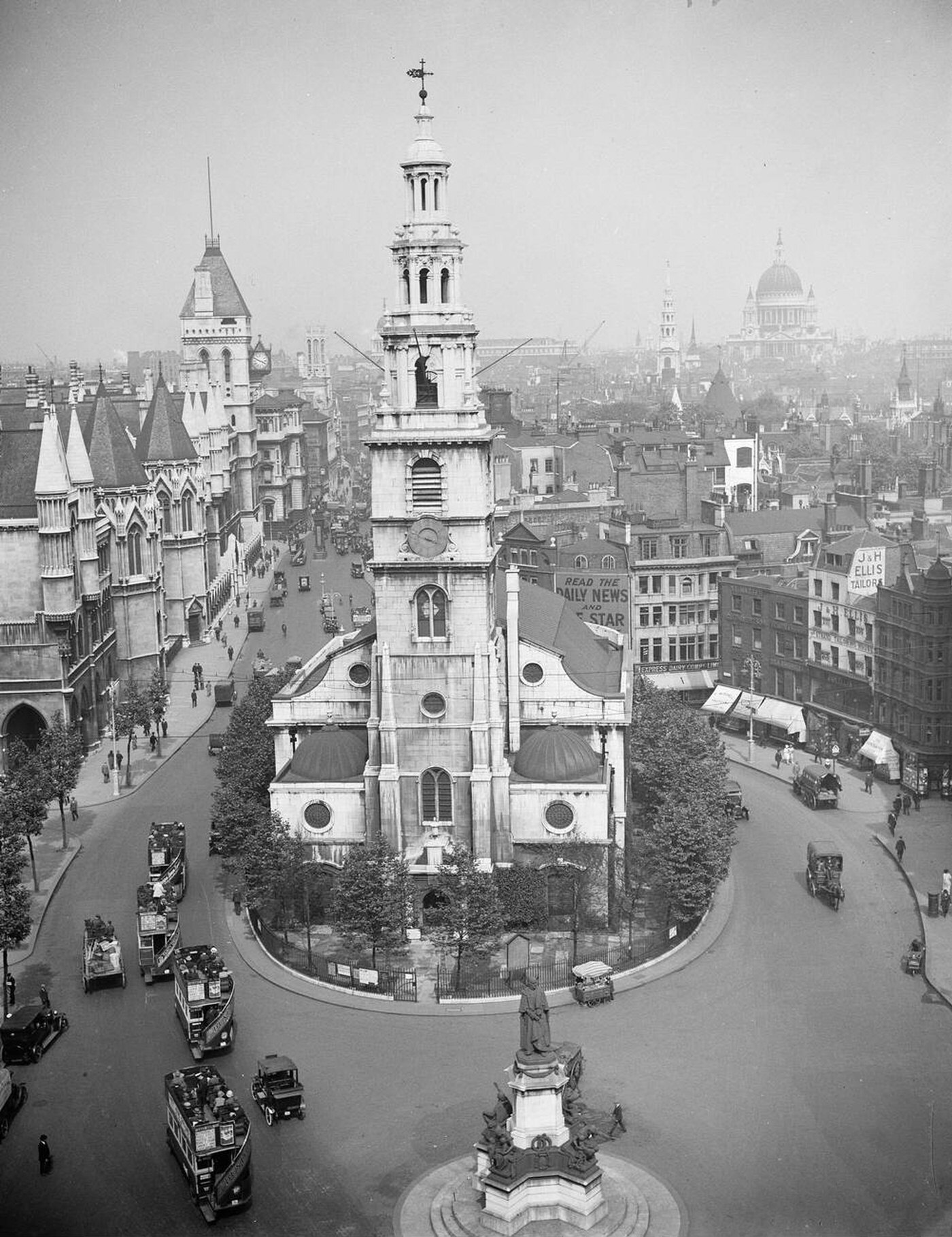 St Clement Danes Church in the Strand, as seen from the roof of Australia House, London, 1924.