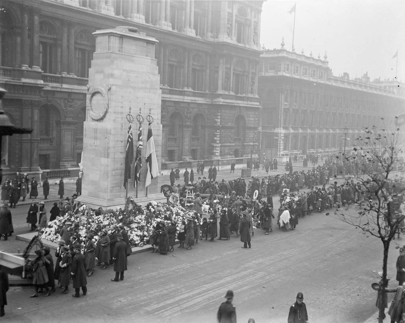 Armistice Day, the pilgrimage past the Cenotaph on Homage Day, 1922.