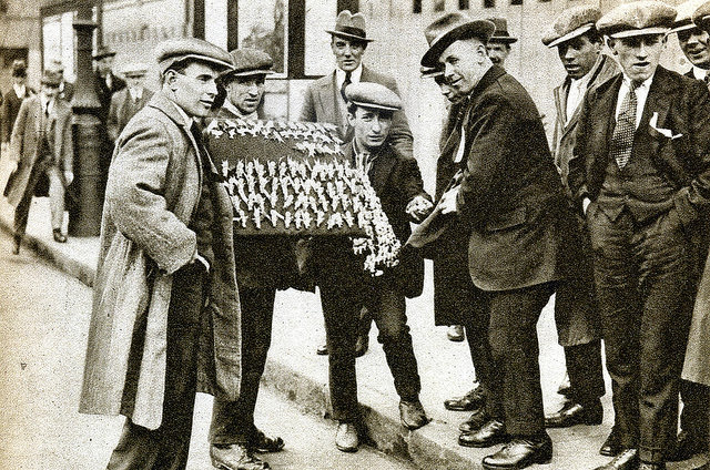 Street hawkers, King's Cross