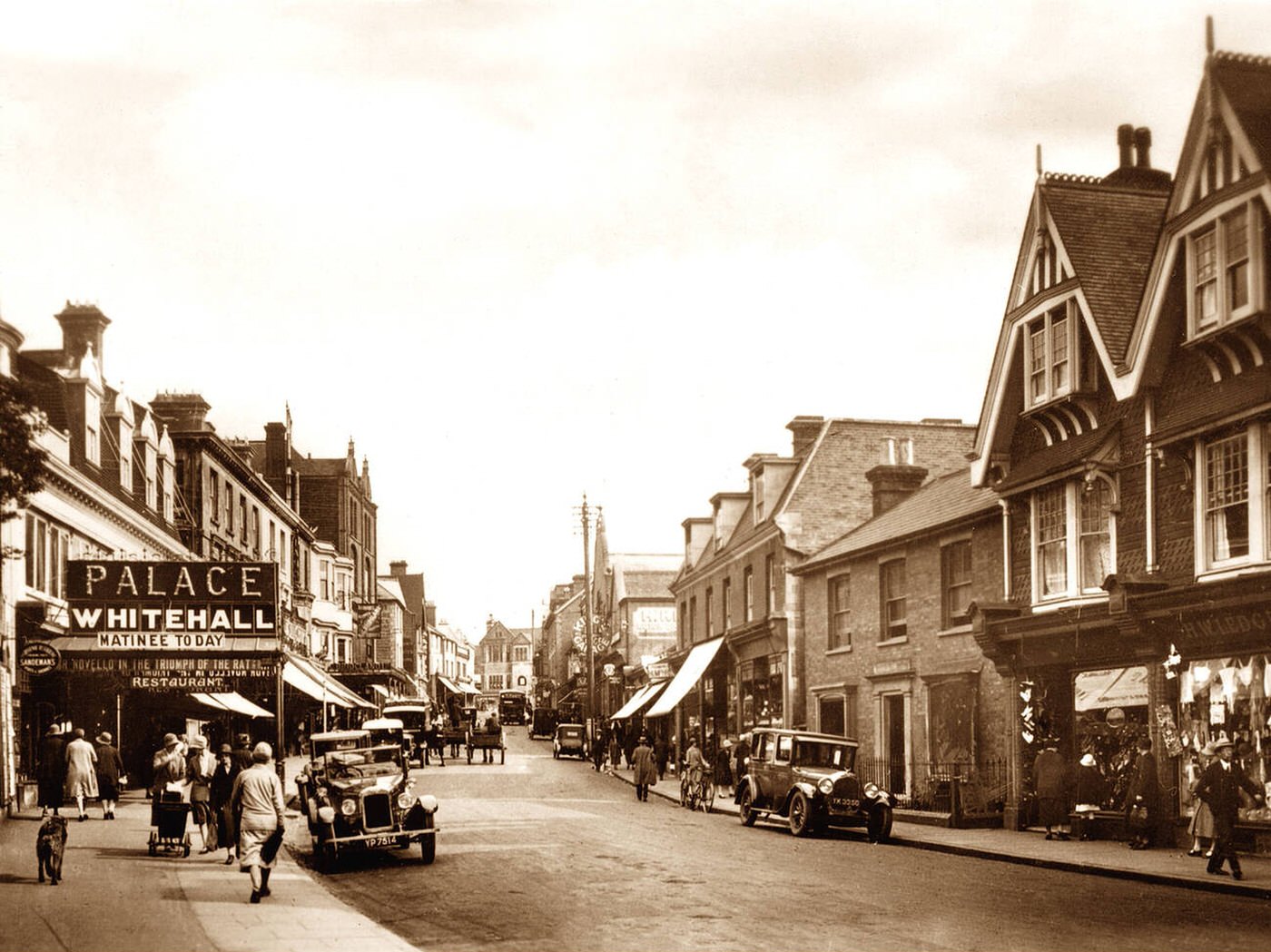 East Grinstead London Road, 1920s.