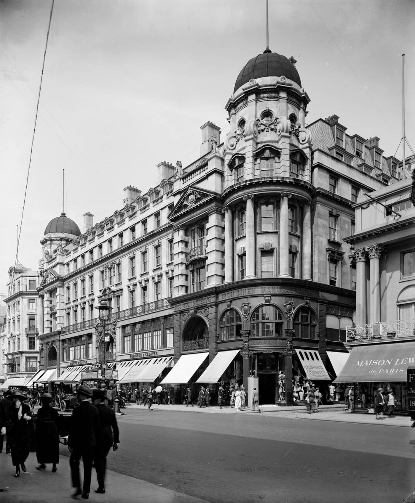 Robinson & Cleaver's department store, Regent Street, Westminster, London, 1921.