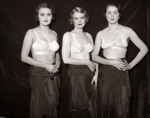 There was no Victoria's Secret yet, but that didn't stop models from showing up half-naked at a Brassiere Fashion Show in 1933.
