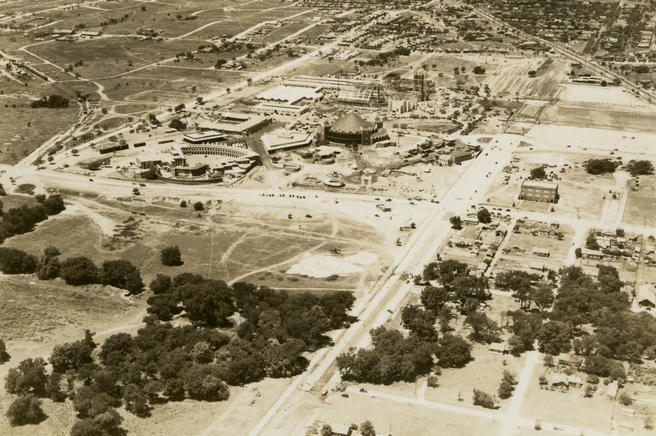 An aerial view of the Texas Frontier Centennial in Fort Worth, 1936.