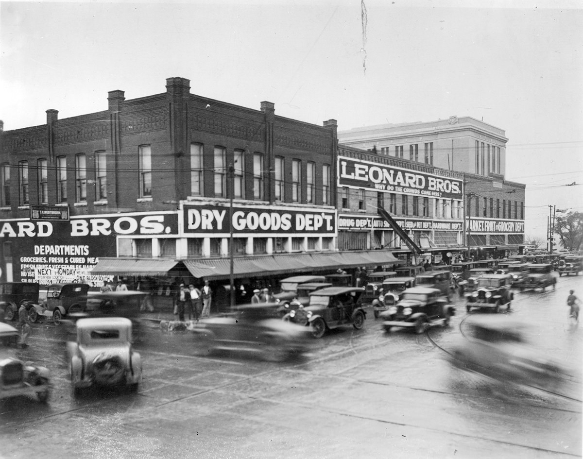 Leonard Brothers department store, Fort Worth, 1930