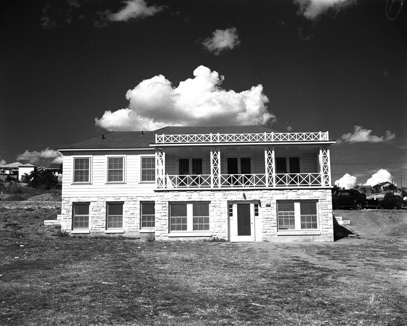 Clubhouse at Rockwood golf course, Fort Worth, 1939