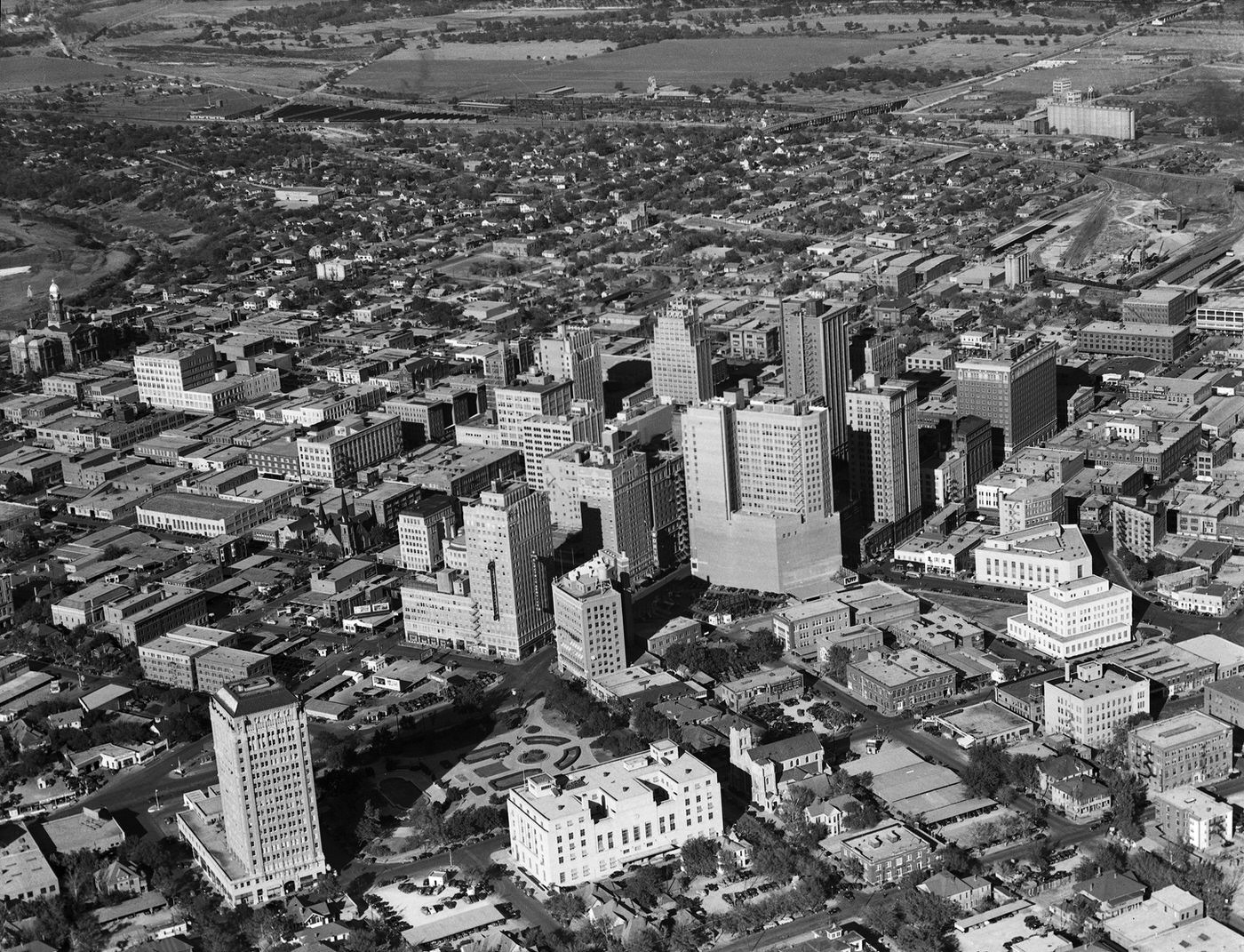 Aerial view of downtown Fort Worth, 1939