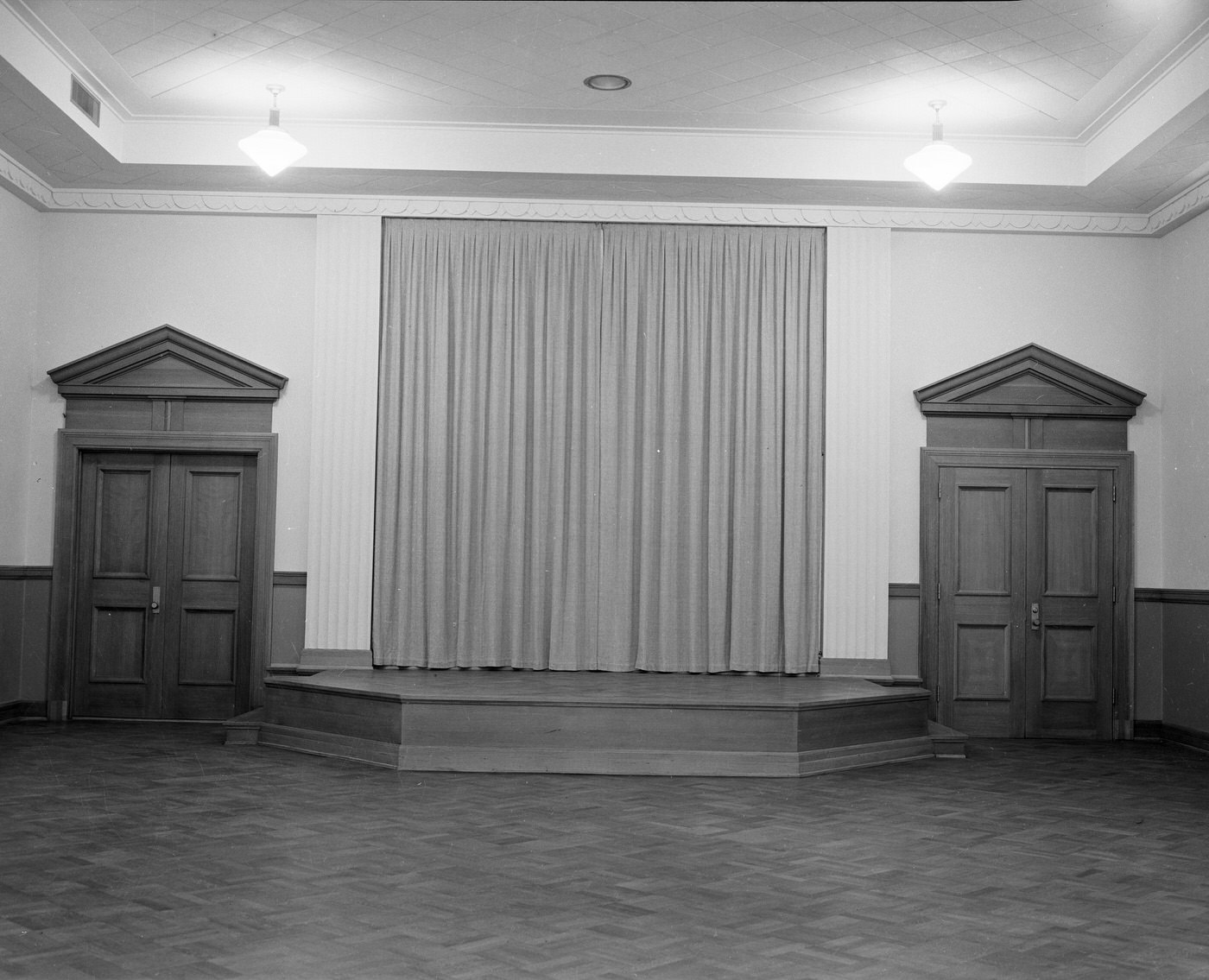 Interior of Fort Worth Public Library, 1939