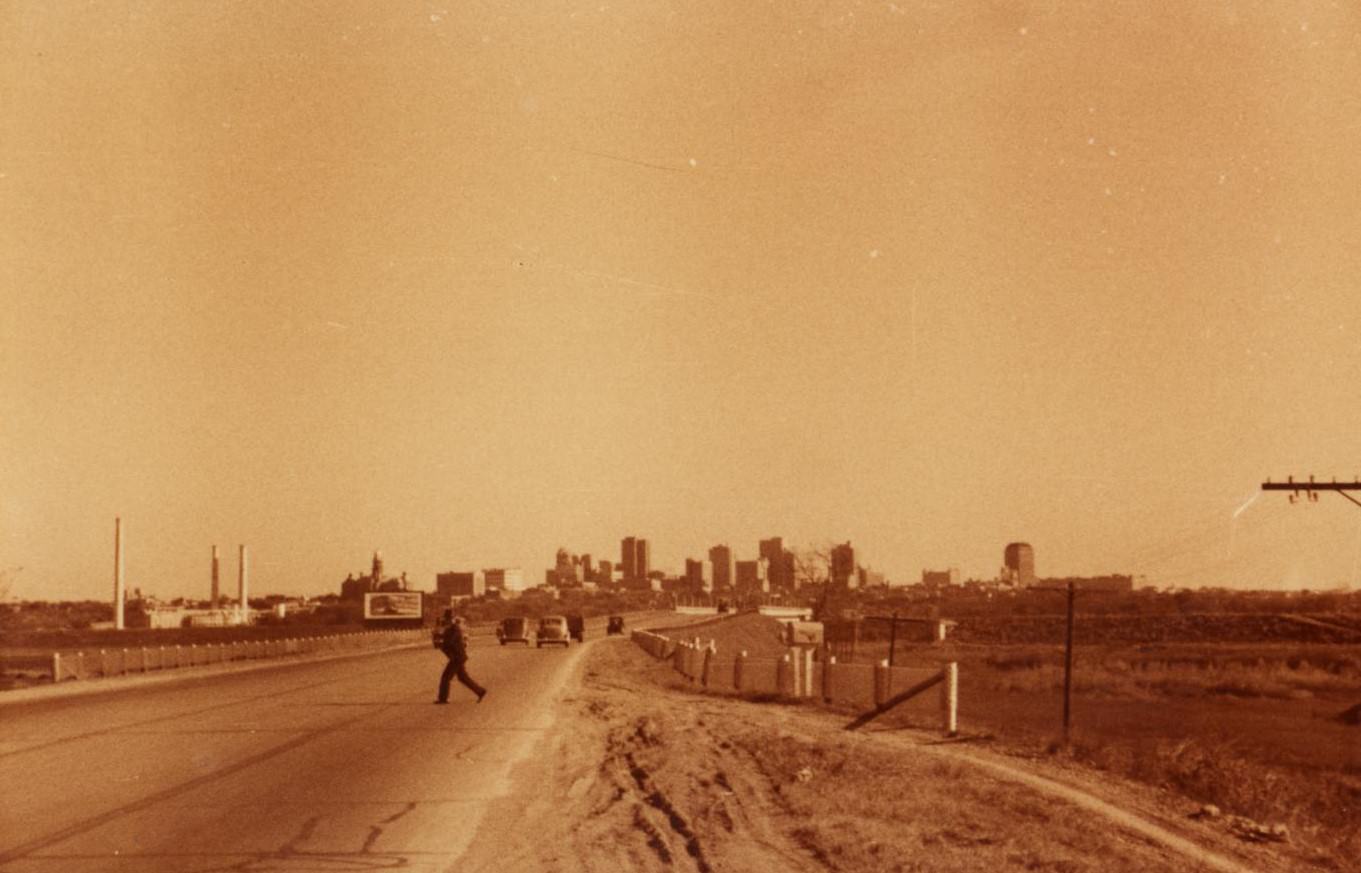 The Fort Worth horizon from a roadside, 1930s.