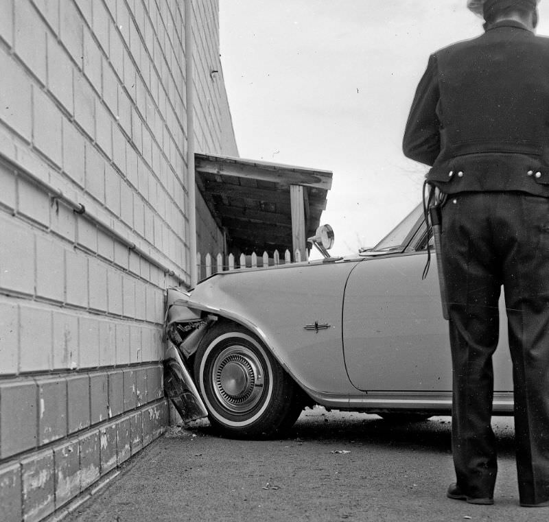 Parking lot collision, 1962 Chrysler New Yorker vs 1957 Chevrolet, at the Gateway Market on the north side of West Belmont Avenue in Fresno, California, March 21, 1964.