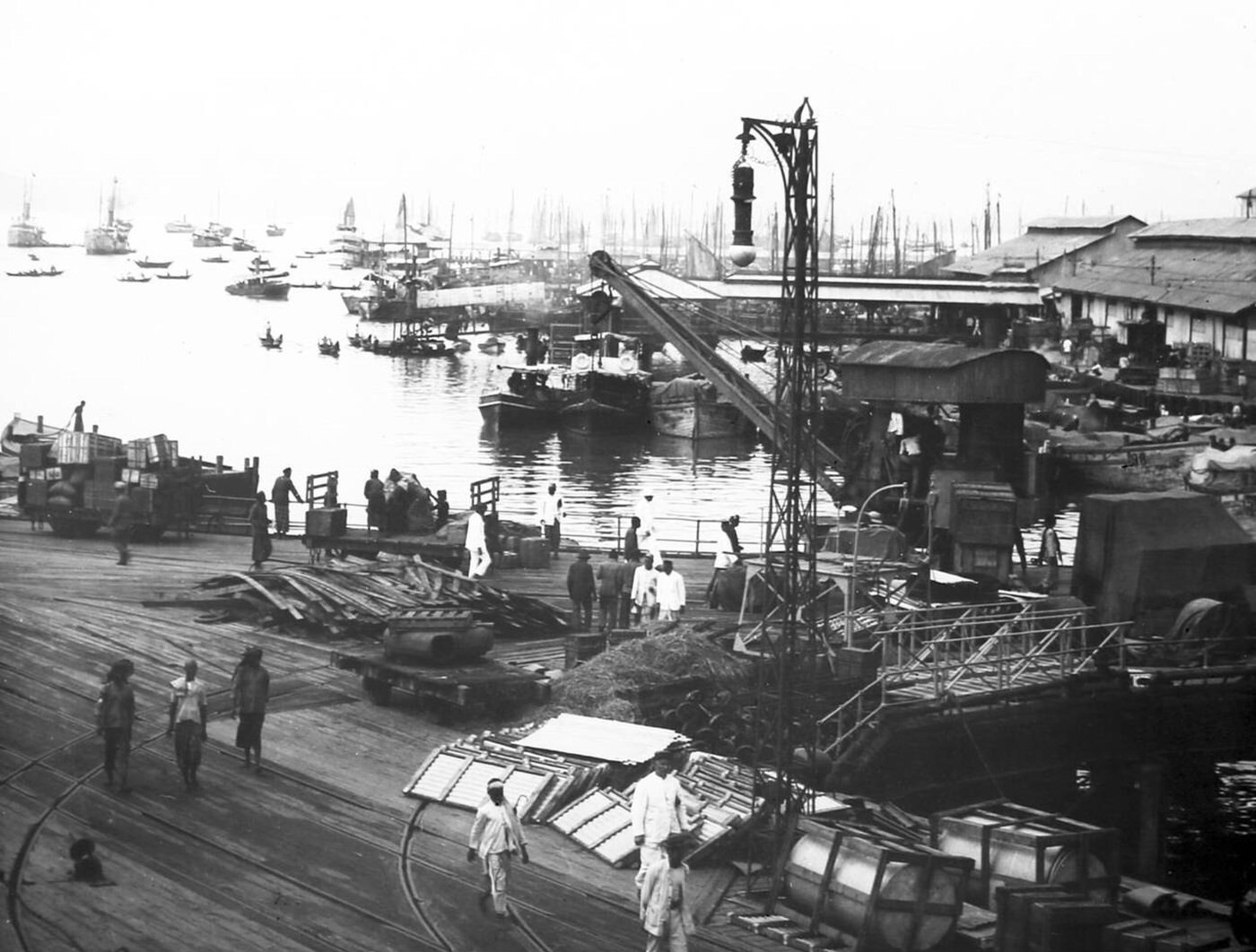 Honolulu dockyard, Hawaii, 1900s.