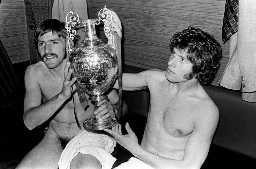 England players celebrating their 2-0 victory, 1974.