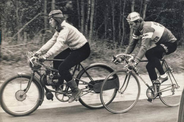 Motor-Paced Racing: A Unique Sport of High Speeds Achieved Through Close Following Behind a Pacer Vehicle