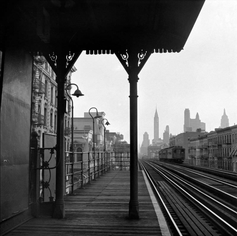 Looking downtown from the Third Avenue elevated railway, New York, 1942.