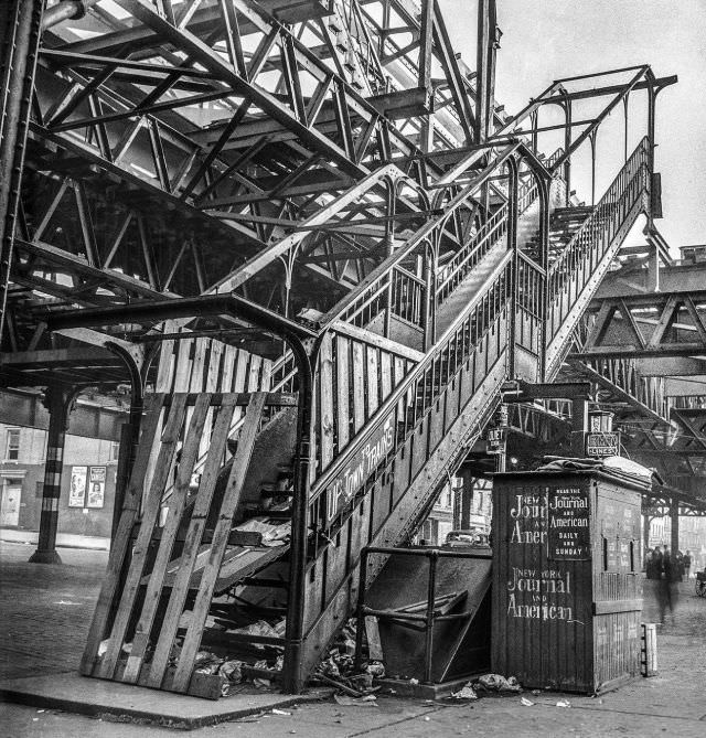 Second Avenue elevated railway at 14th Street in the midst of demolition, New York, 1942.