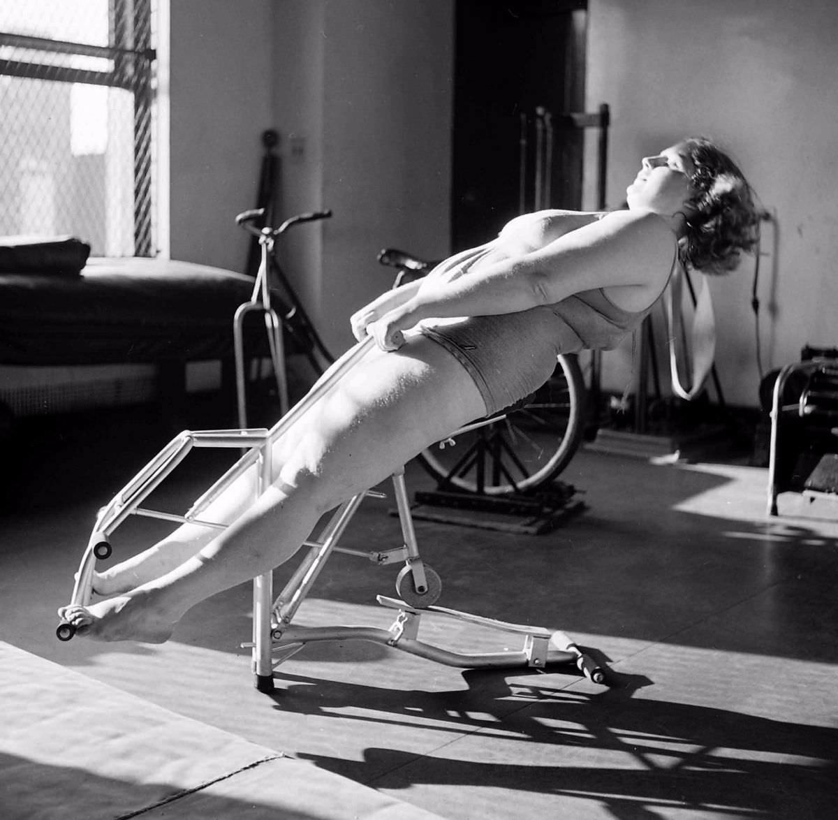 The Plague of Overweight: Vintage Photos from a 1954 LIFE Magazine Illustrate the Problem Early on in the U.S.