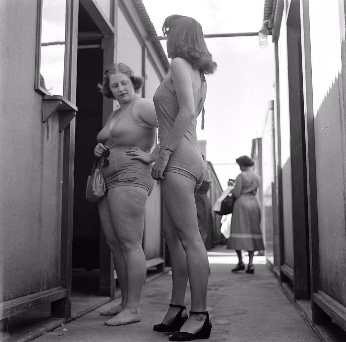 The Plague of Overweight: Vintage Photos from a 1954 LIFE Magazine Illustrate the Problem Early on in the U.S.