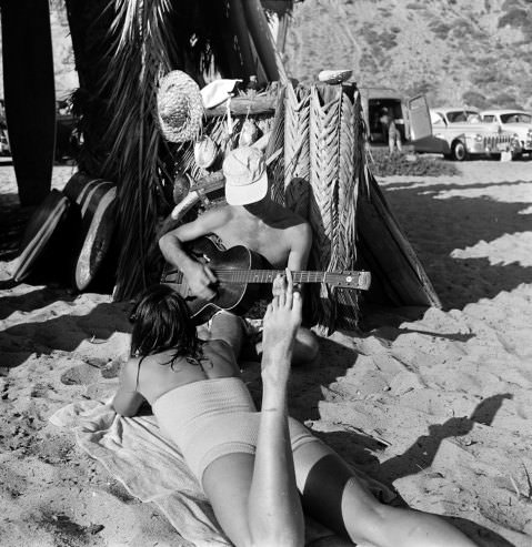 Stunning Vintage Photos of San Onofre Beach's Scenes During the 1950s