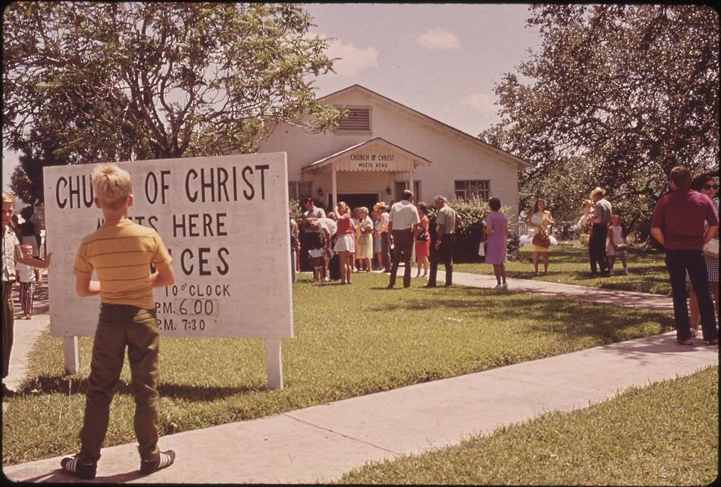 Sunday services in Leakey, Texas, 1972.