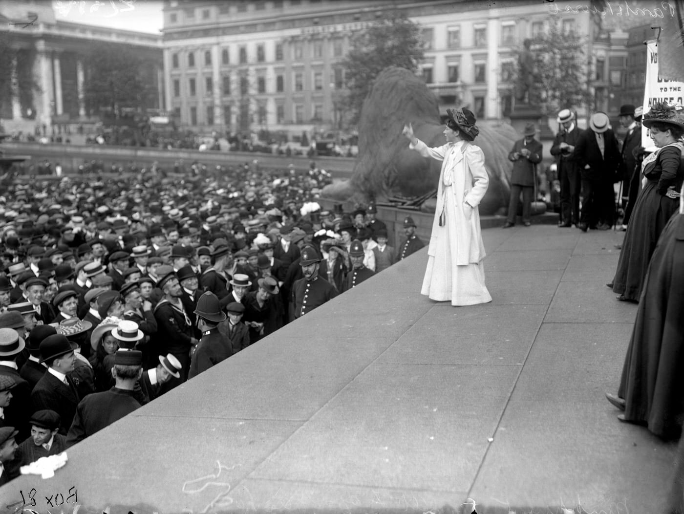 Christabel Pankhurst addressing a crowd at Trafalgar Square, 1909.