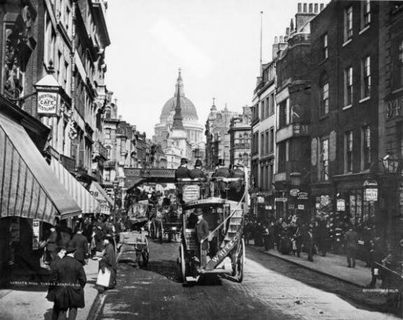 A bus on Fleet Street towards Ludgate Hill Circus and St. Paul's Cathedral, London, 1888.