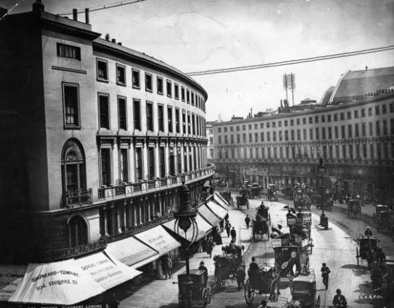 Regent Street in central London, 1890.