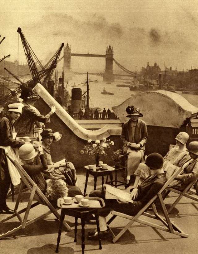 The Langbourne Club for women working in the City of London.