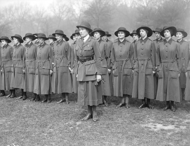 Women's Army recruits drilling, 1917.