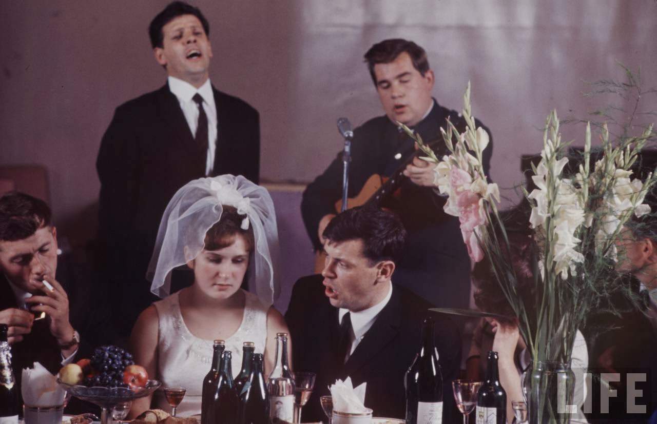 The Sputnik Generation: The Daily Lives, Social Scene, and Culture of Young Soviets in the 1960s