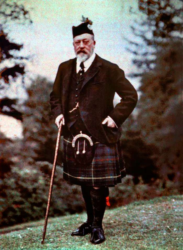 The only color photograph of King Edward VII, in 1909.