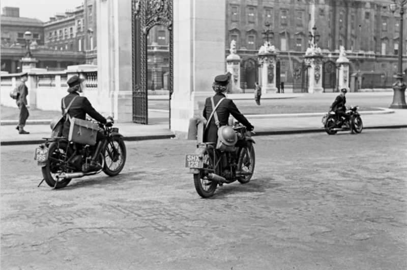 The Wrens on Wheels: Britain's Female Dispatch Riders During World War II