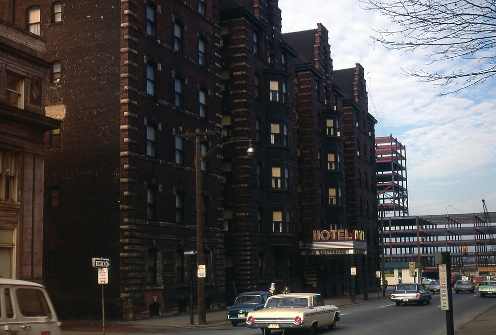 New Amsterdam hotel, 1969.
