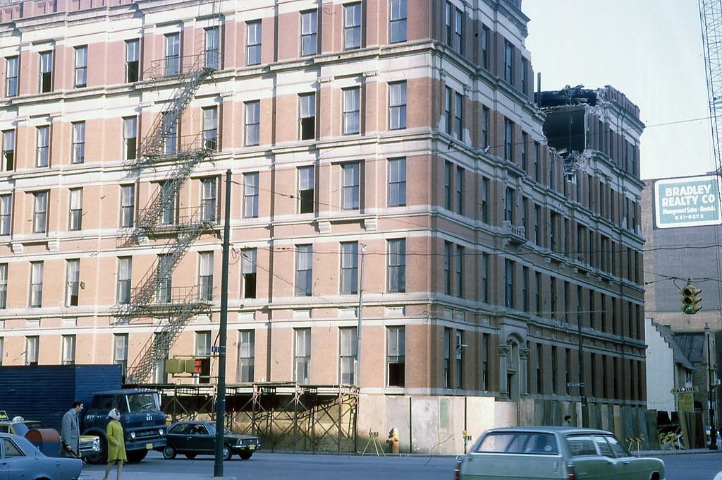 NYC building in Cleveland, Ohio, 1971.
