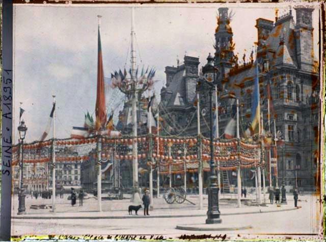 A Colorful Look Back: Street Scenes of Paris in the Early 1900s